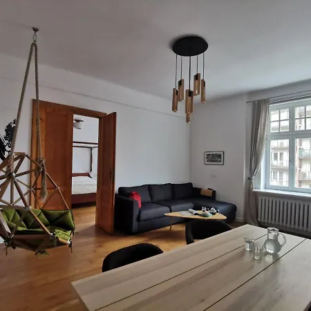 Designer Apartment 110M2 With King Size Beds & Equipped Kitchen Krakow Exterior photo