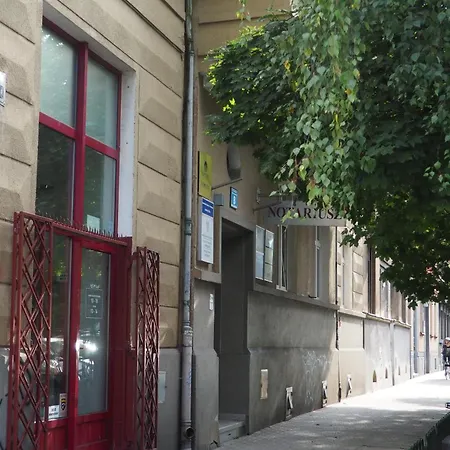 Designer Apartment 110M2 With King Size Beds & Equipped Kitchen Krakow Exterior photo