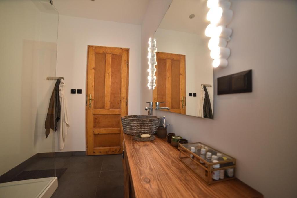 Designer 110m2 With King Size Beds & Equipped Kitchen * Kraków