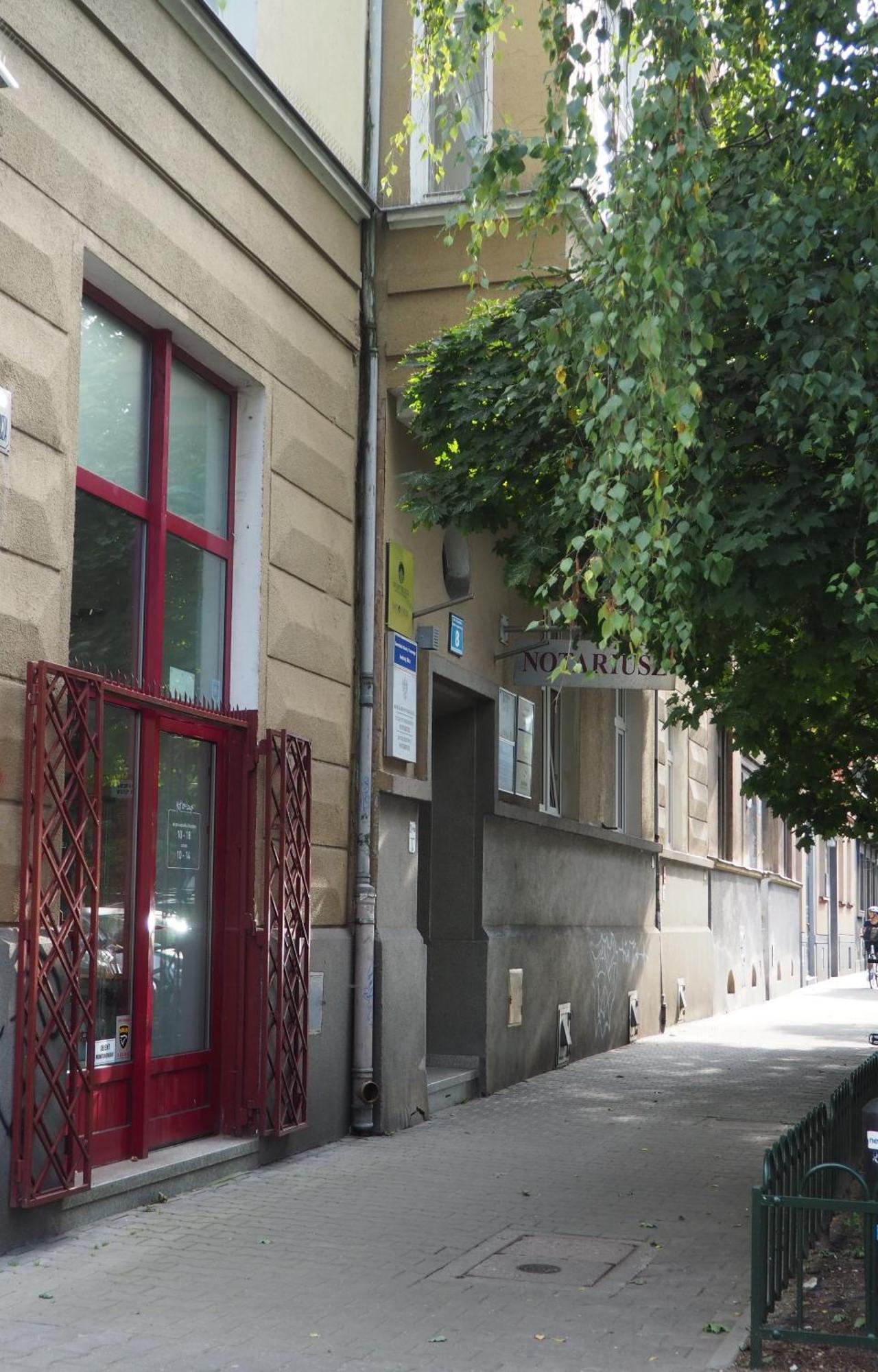 Designer 110m2 With King Size Beds & Equipped Kitchen Apartament *